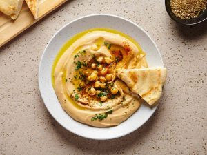 QR Menu Traditional Turkish hummus made with chickpeas and olive oil
